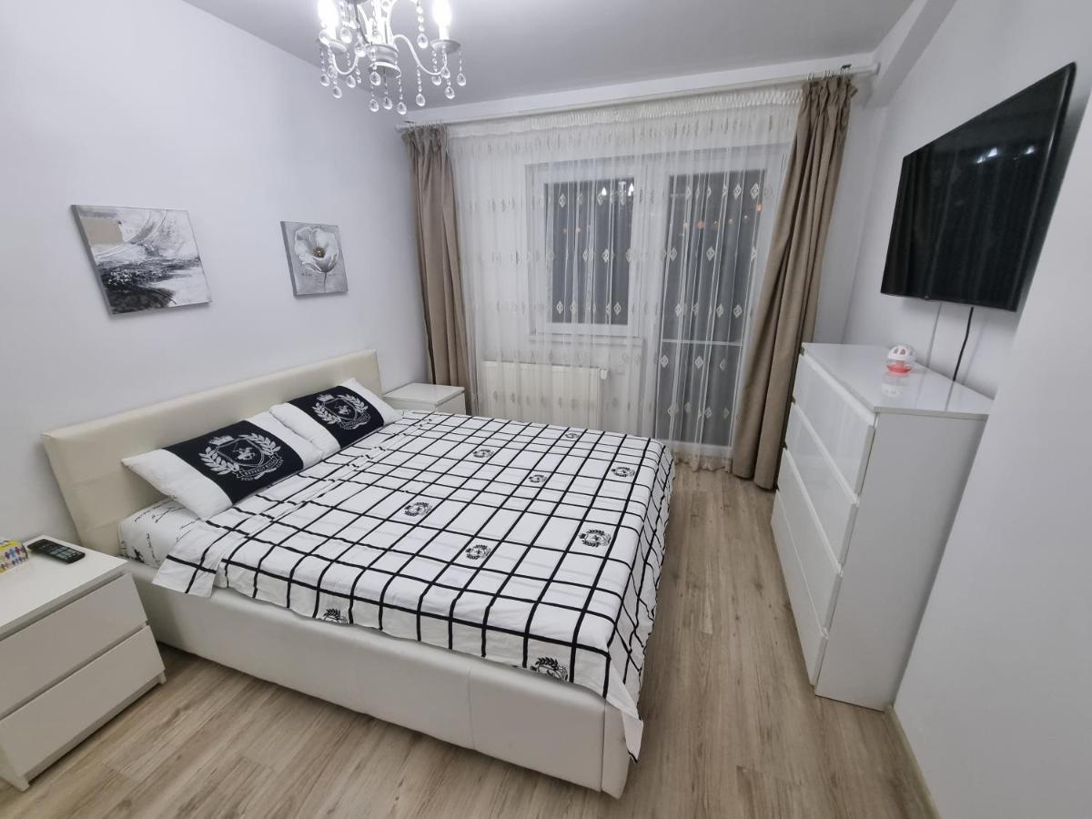 25 Luxury Apartament Bukarest Eksteriør billede