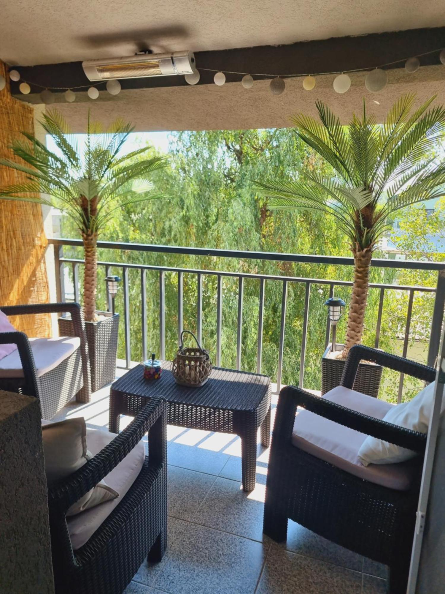 25 Luxury Apartament Bukarest Eksteriør billede